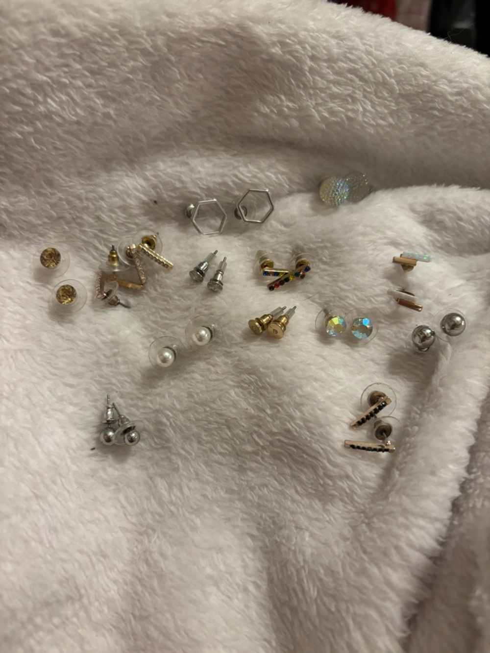 Sets of Stud Earrings